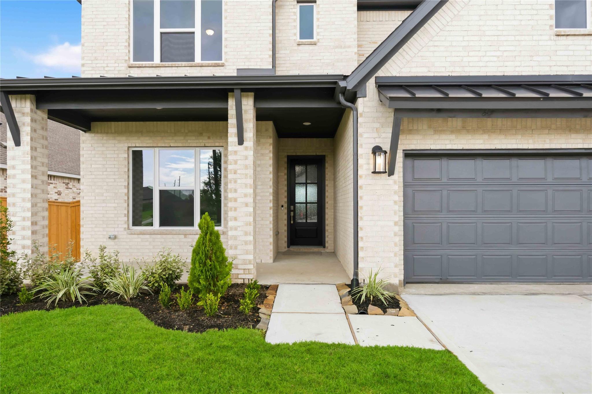2718 Jasper Oaks Drive