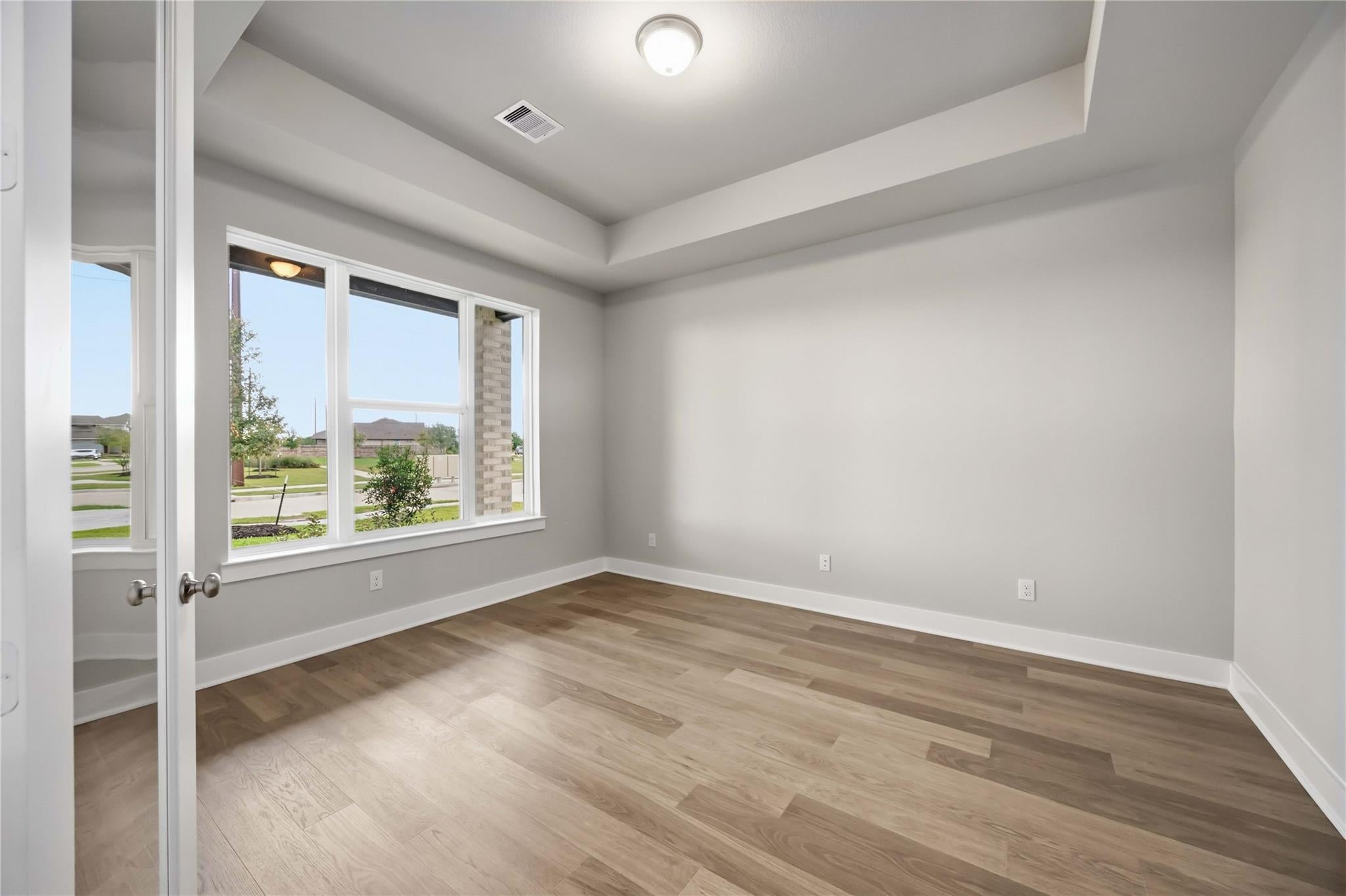 2718 Jasper Oaks Drive