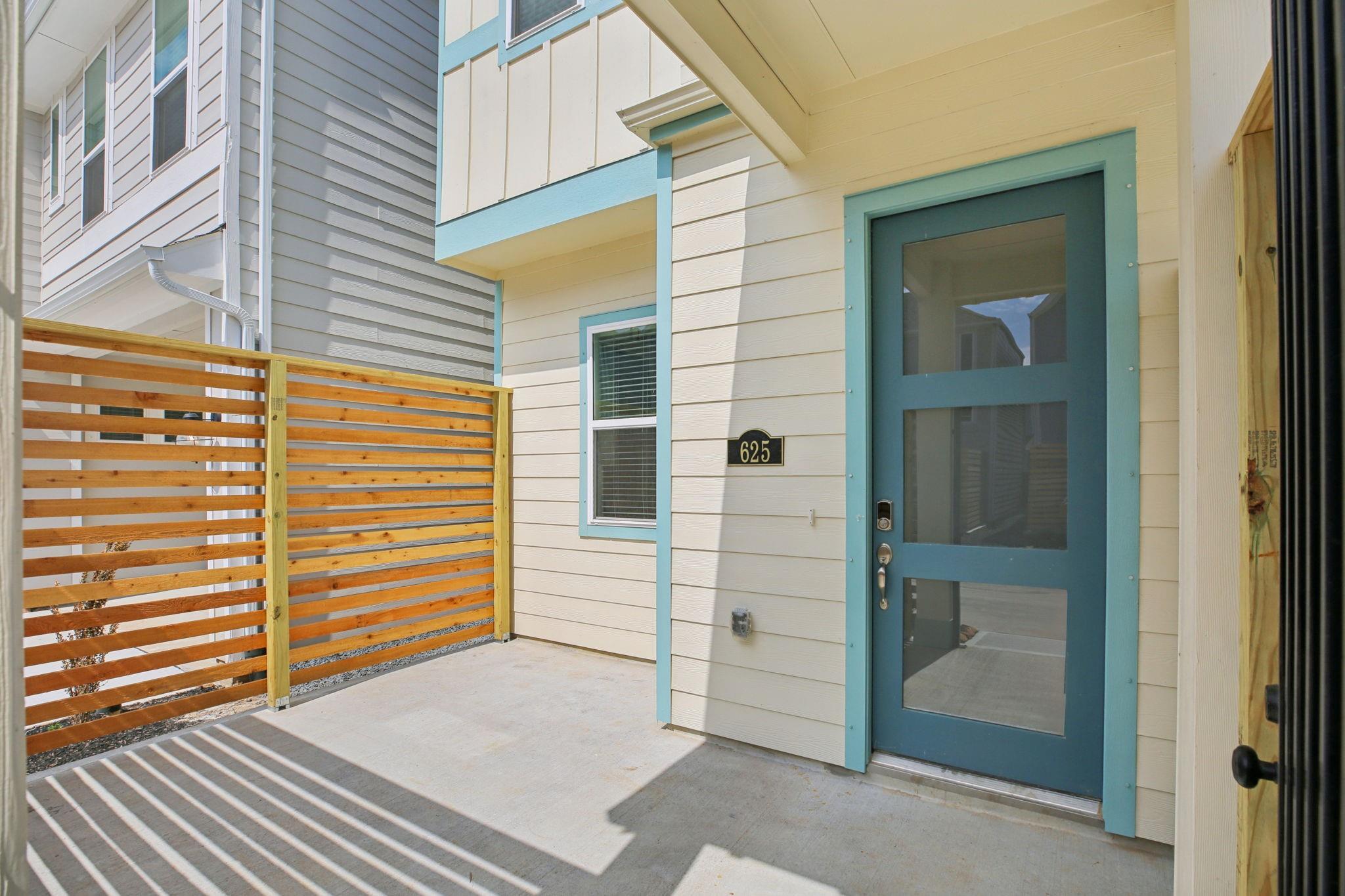 625 Topwater Trail