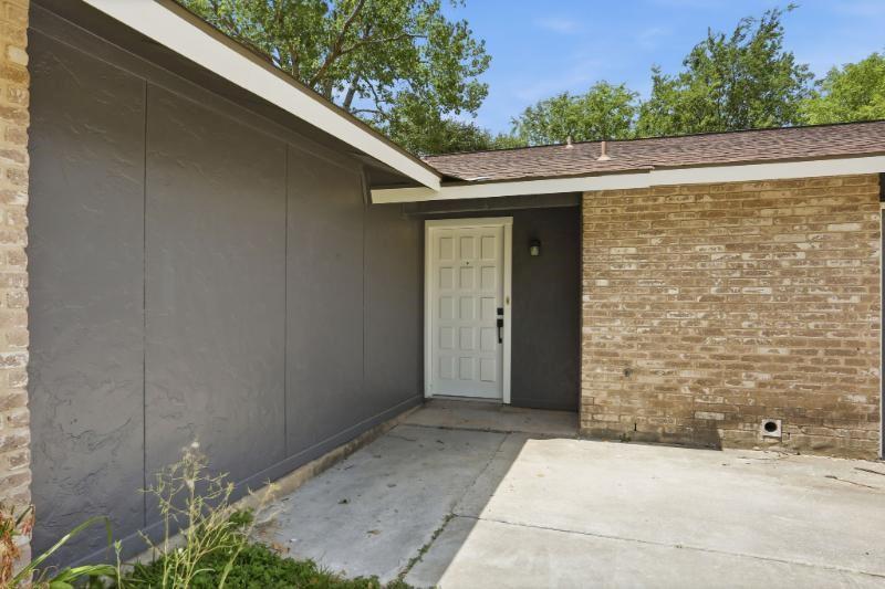 Photo of 5222 Charolais Drive, San Antonio, TX 78247 (MLS # 31789225)