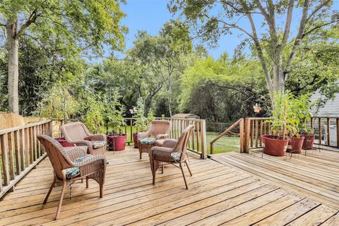 Homes For Sale - 1720 18th Street<br/> Walker County, Huntsville, TX 77340