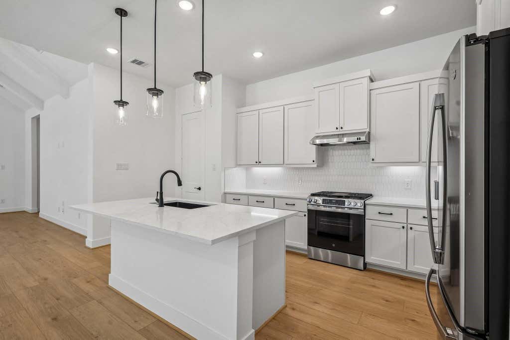 Photo of 2407 Garden Arbor, Tomball, TX 77375 (MLS # 83005193)