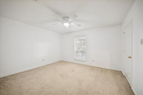 Tiny photo for 6723 Apple Valley Lane, Houston, TX 77069 (MLS # 20379819)