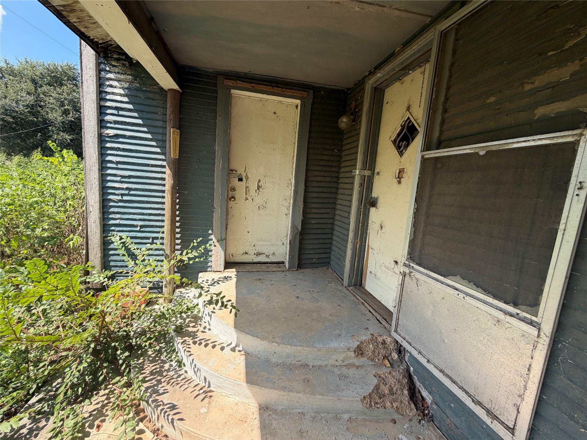 322 Walnut Street