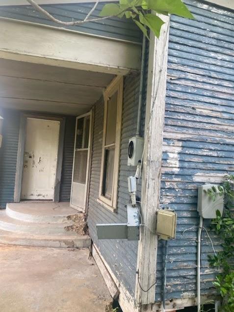 322 Walnut Street