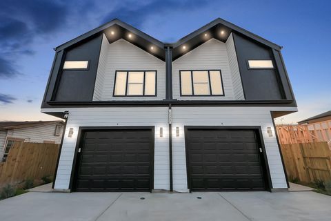 8533 Amadwe Unit A/B Street Houston TX 77051