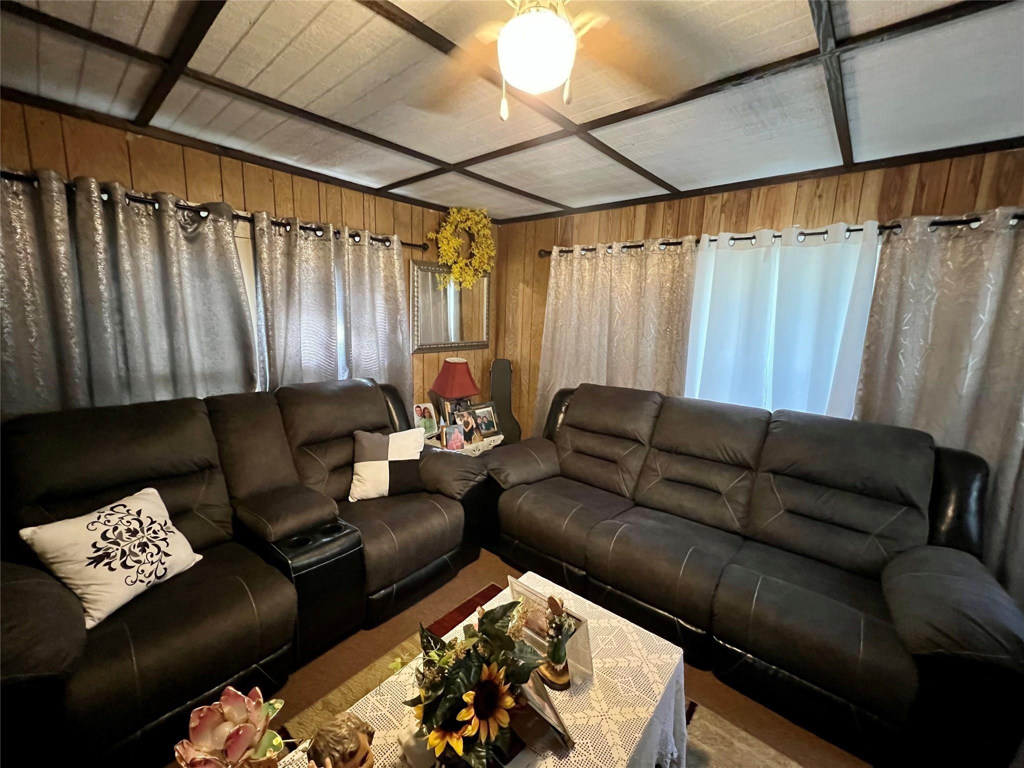 206 S Cottonwood Street