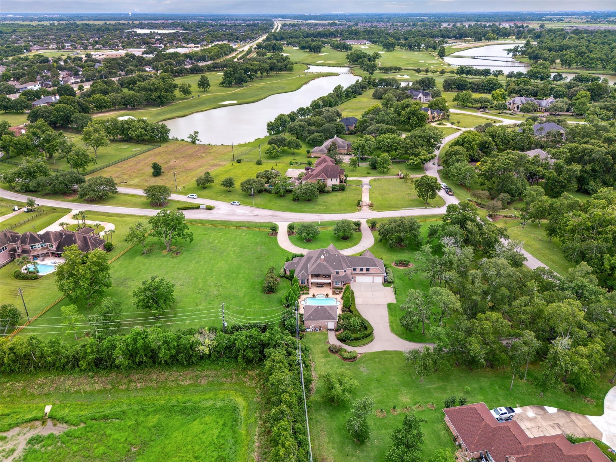 4911 Shiloh Lake Drive