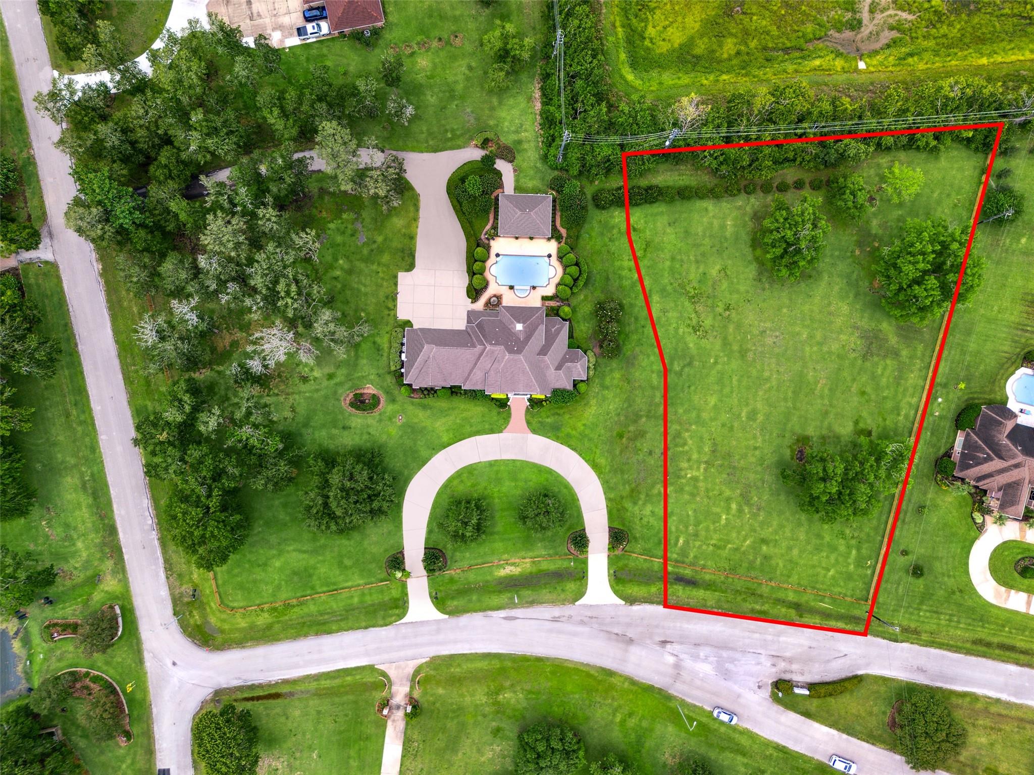 4911 Shiloh Lake Drive