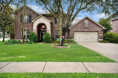 Photo of 2121 Quiet Falls Lane, League City, TX 77573 (MLS # 20631788)