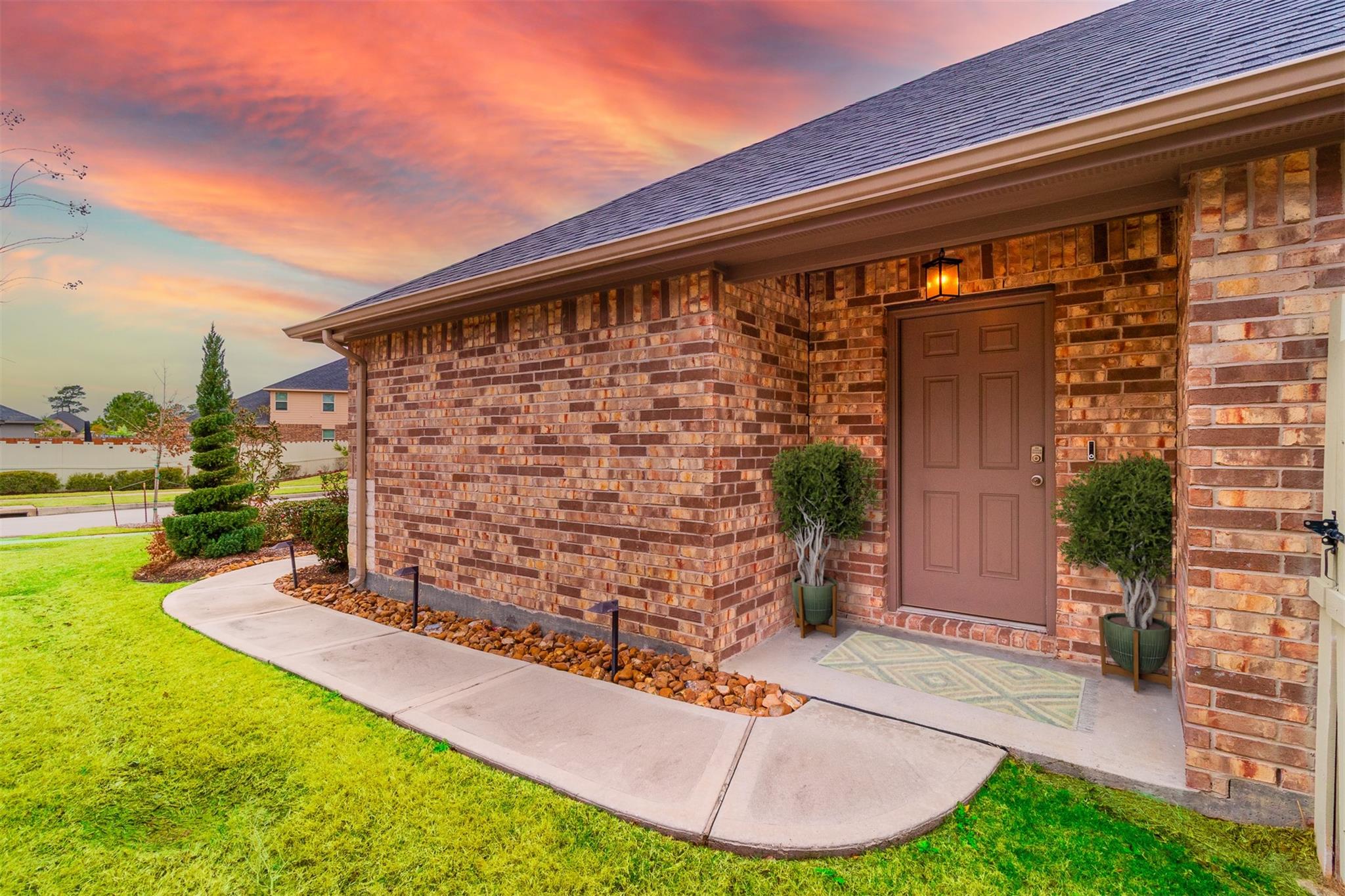 9257 Inland Leather Lane