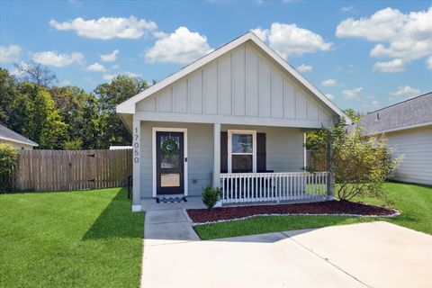 17050 Marie Village Drive Conroe TX 77306