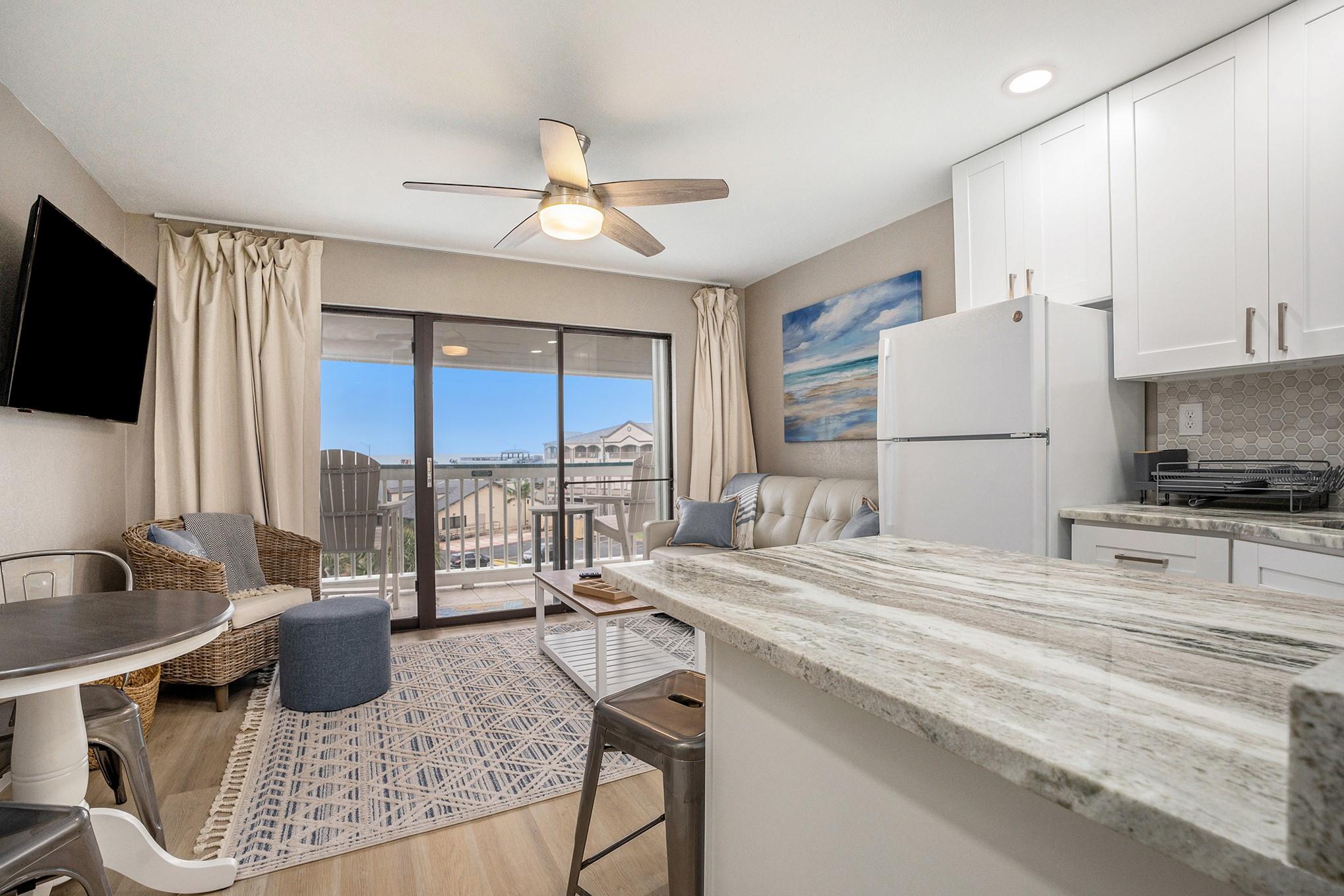 6102 Seawall Boulevard 390