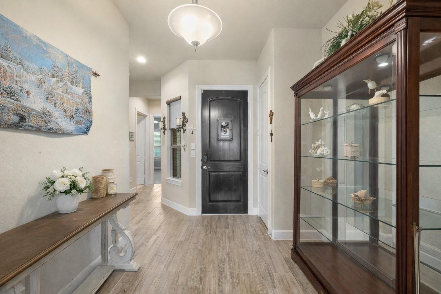 5634 Fountain Villas Way