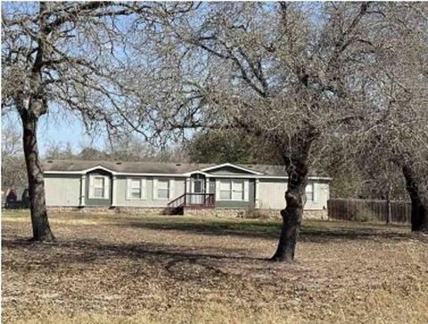 Photo of 80 Savannah Ridge, Von Ormy, TX 78073 (MLS # 81525810)