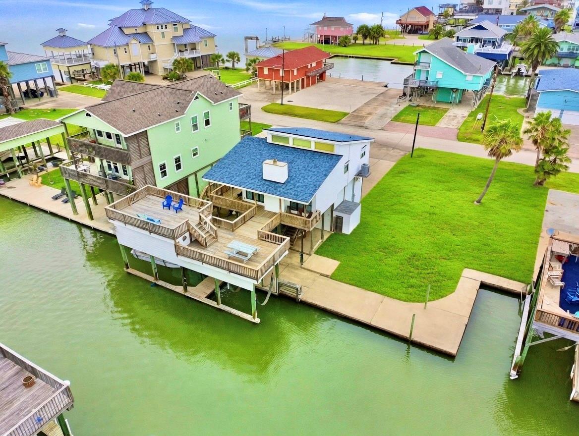 333 Schooner Drive
