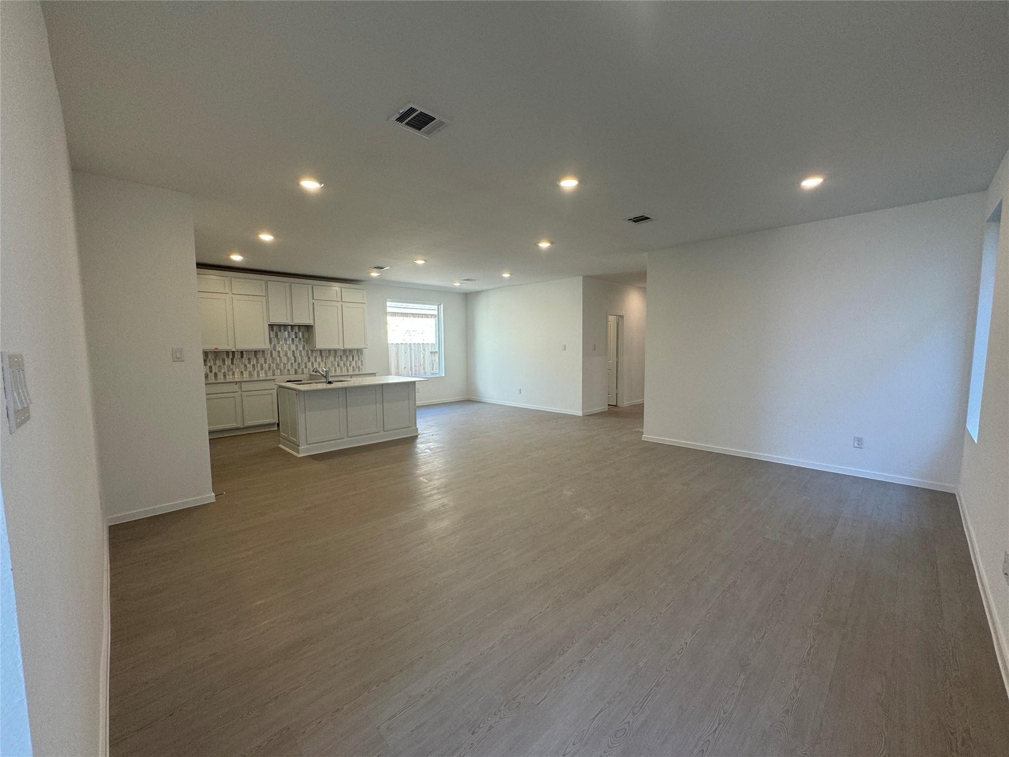 16311 Golden Corral Drive