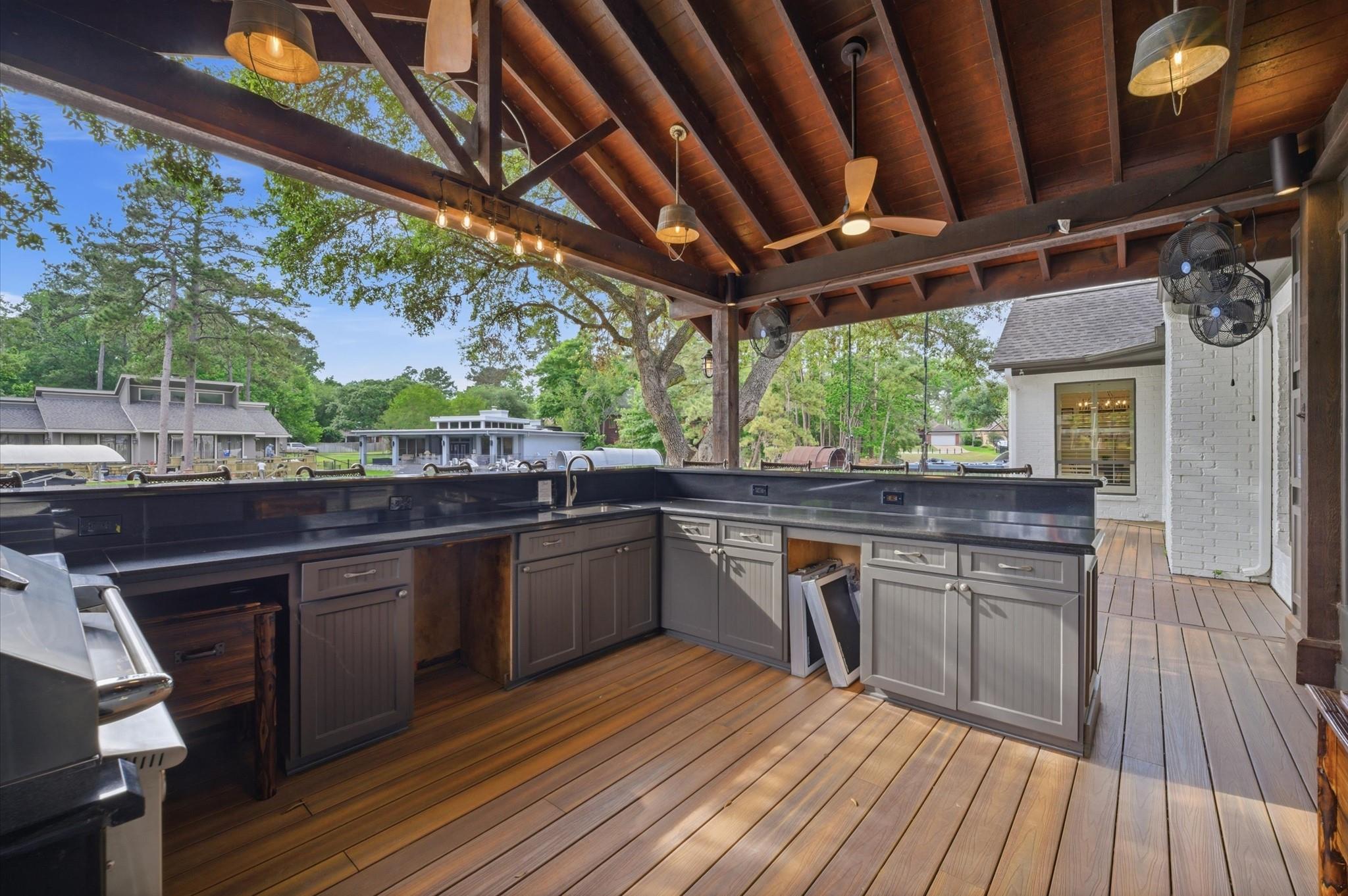 3119 Willowbend Road