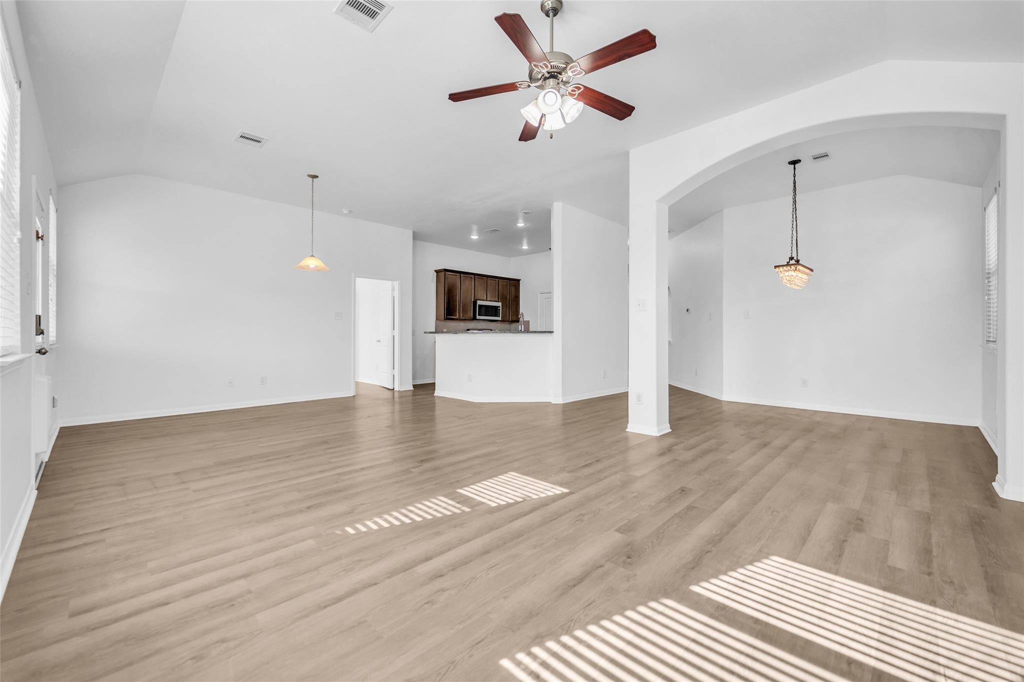 4707 Waukegan Road