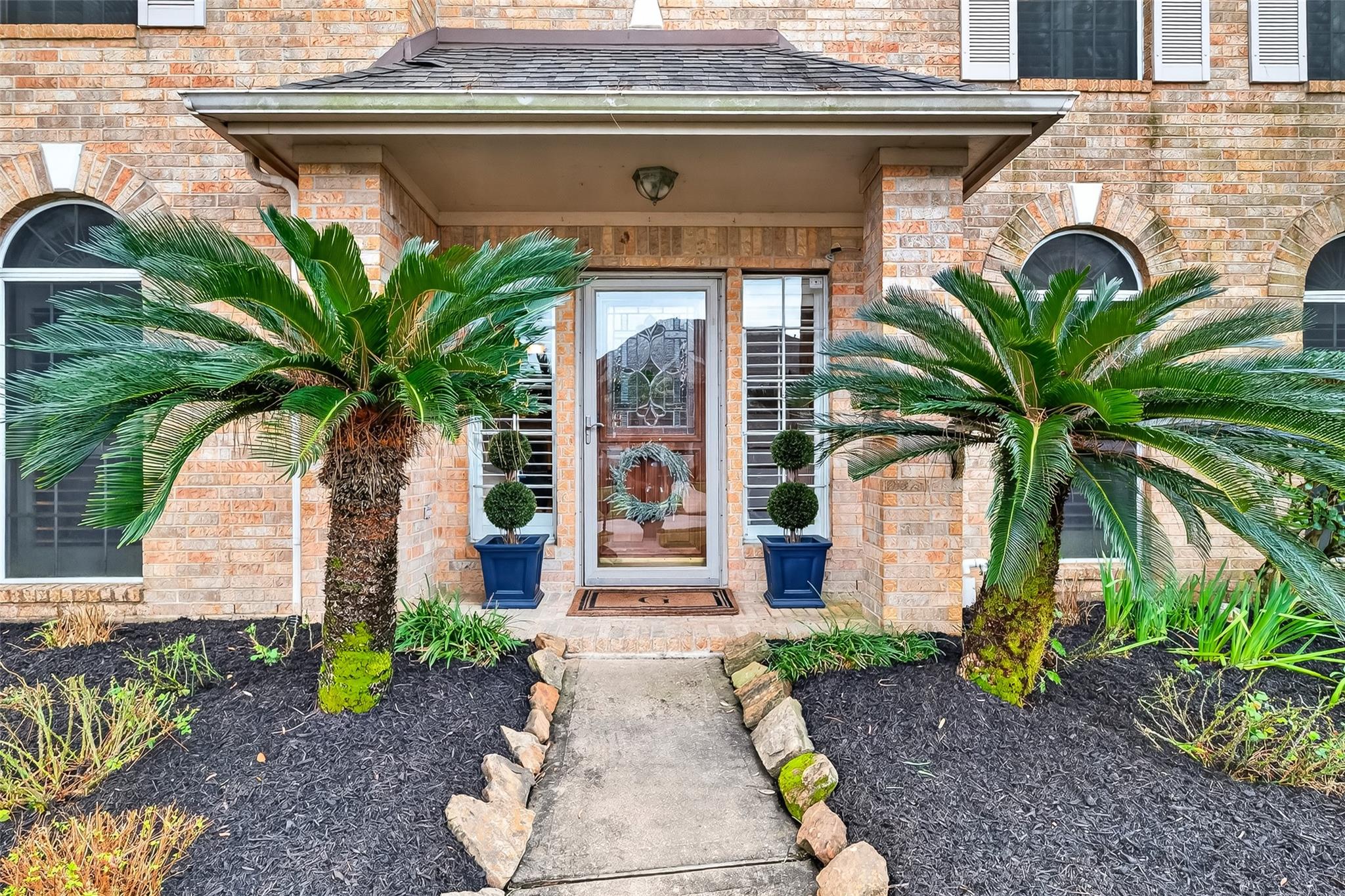 2329 N Lake Front Drive