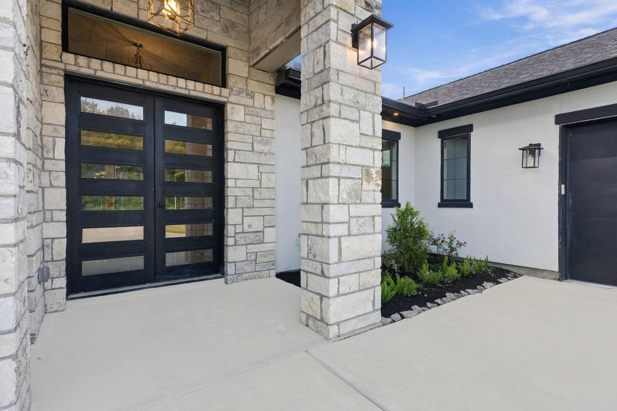 1369 Road 6604