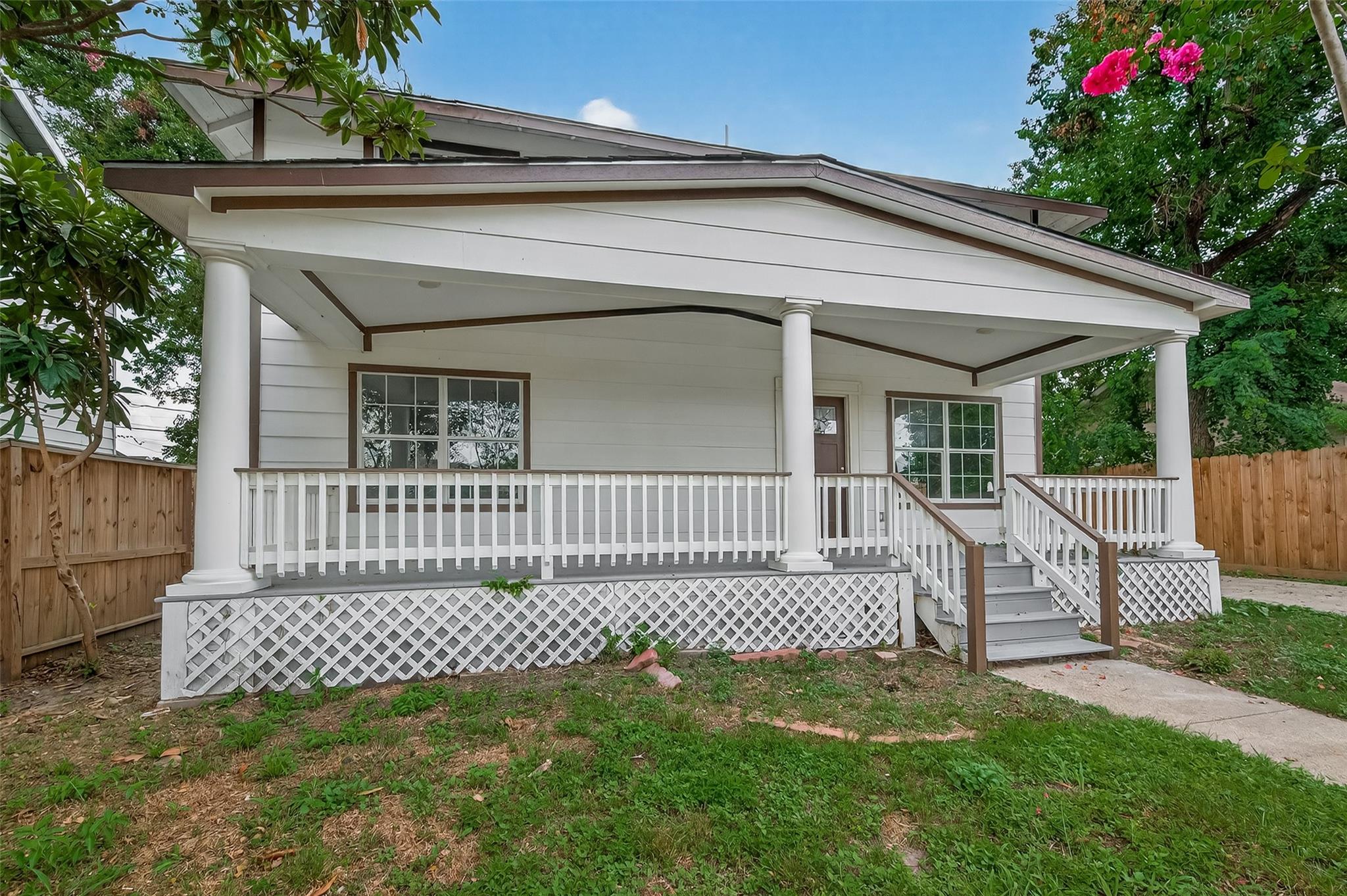 1933 Santa Rosa Street