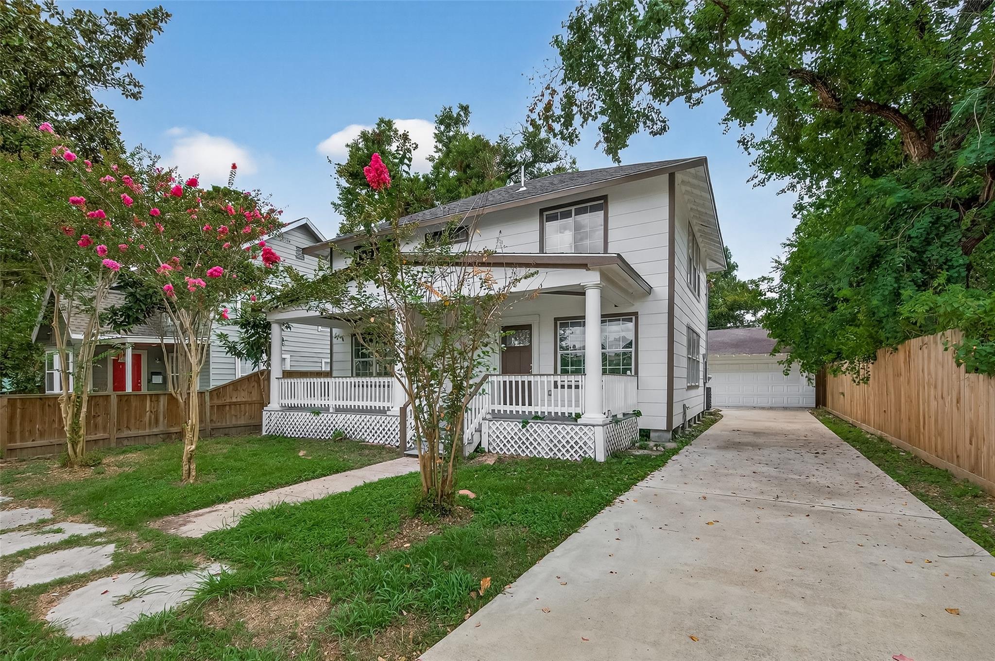 1933 Santa Rosa Street