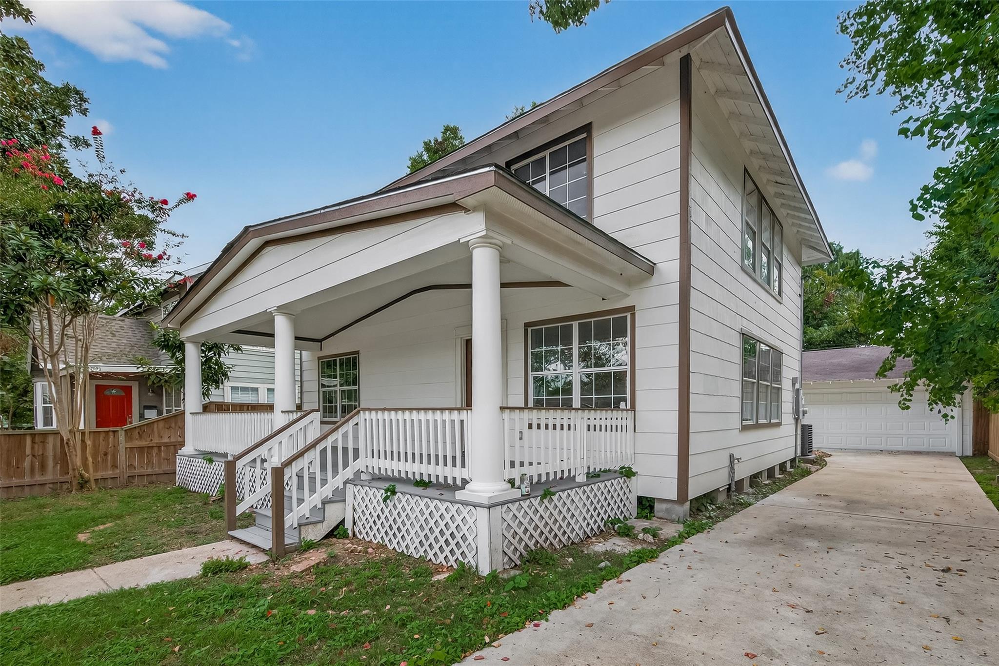 1933 Santa Rosa Street