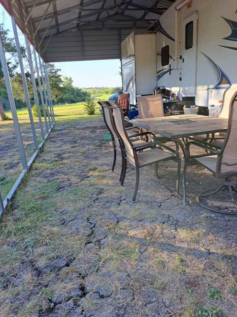 7442 W State Highway 159