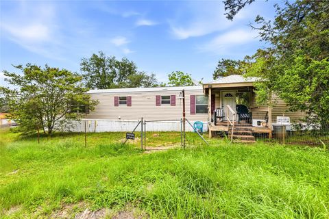 Photo of 700 Thurman Road, San Marcos, TX 78666 (MLS # 48435967)