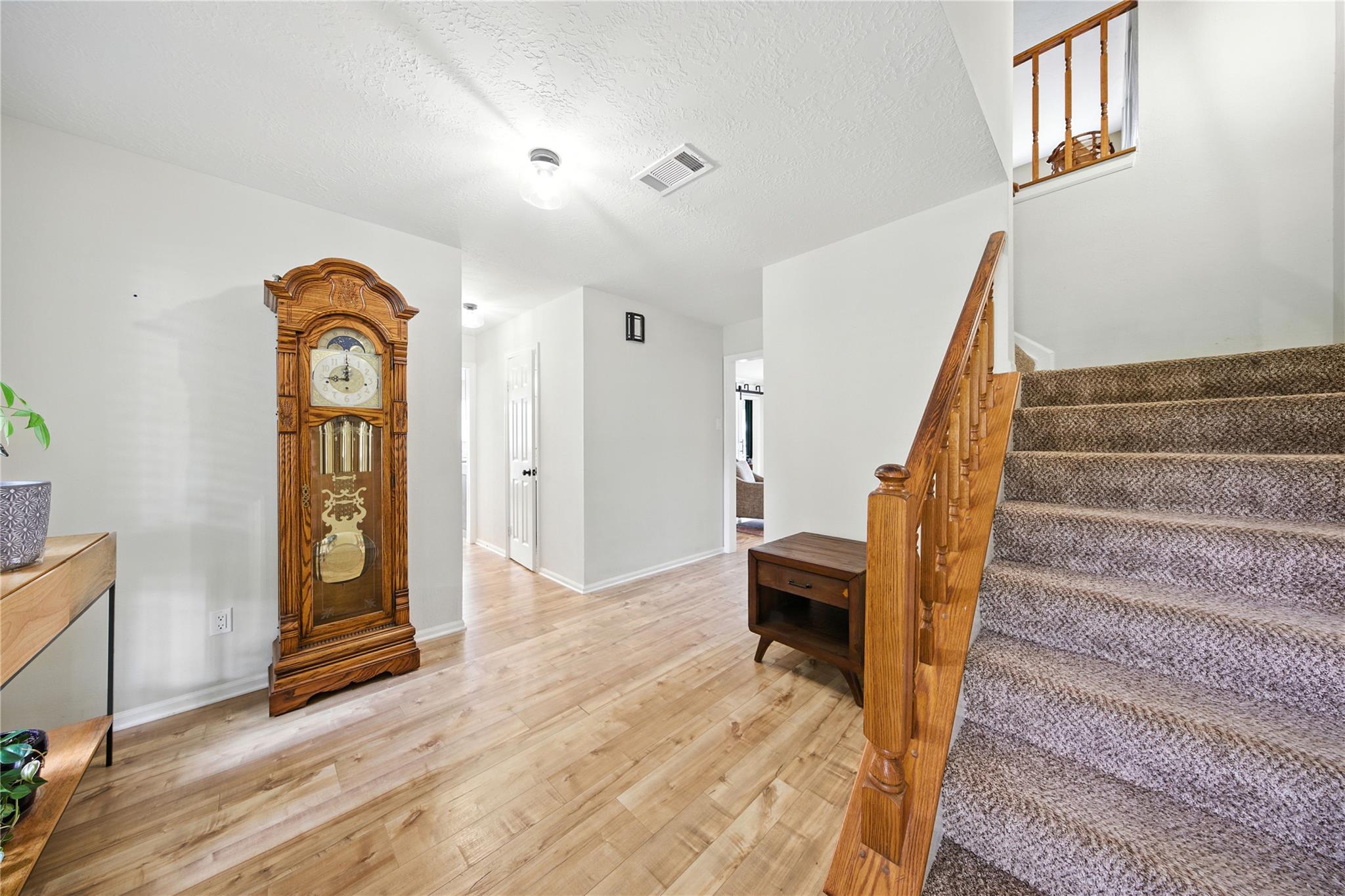 115 Regency Way