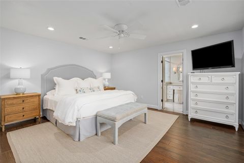 Tiny photo for 706 Walnut Bend Lane, Houston, TX 77042 (MLS # 64898254)