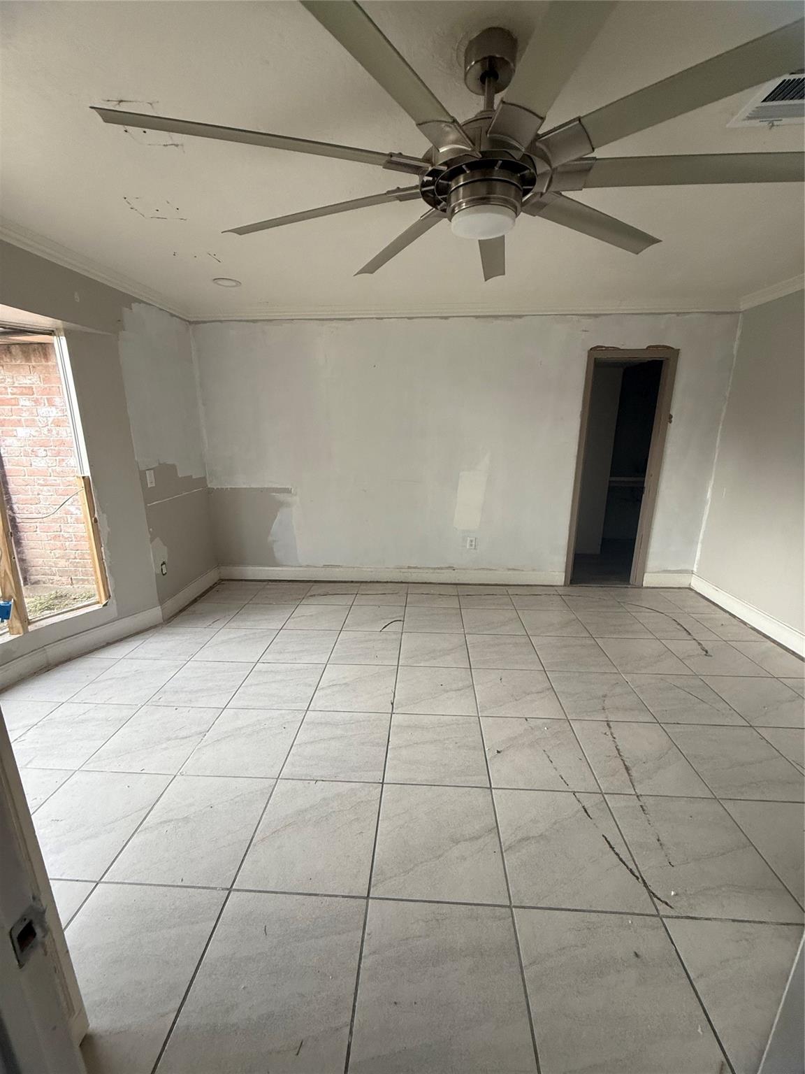 10922 W Bellfort Avenue S