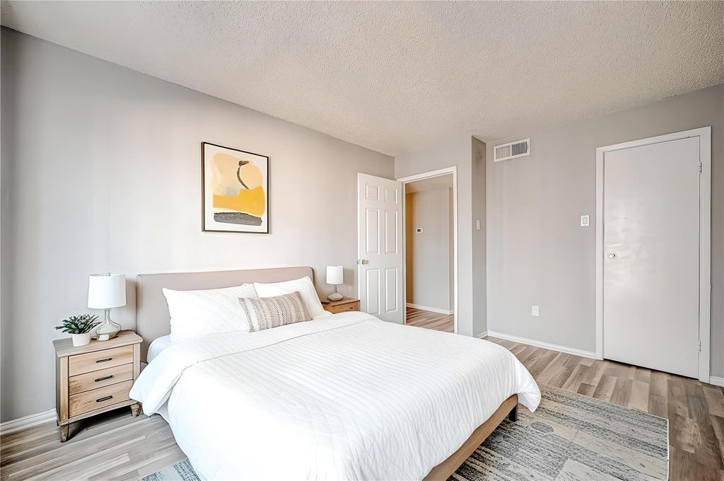 Photo of 2818 S Bartell Drive #39, Houston, TX 77054 (MLS # 889588)