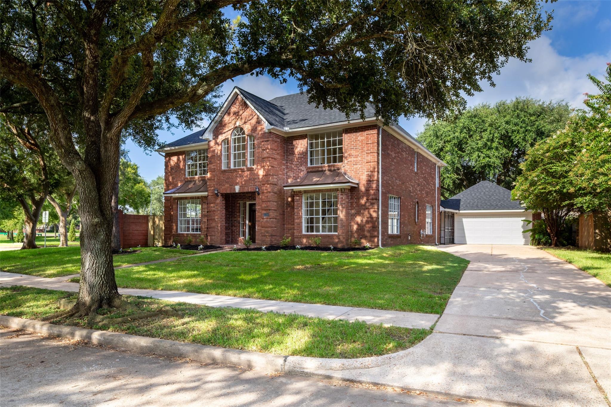 3230 Serene Oak Drive