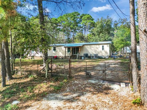 Photo of 14321 Forest Circle E, Montgomery, TX 77356 (MLS # 14764302)