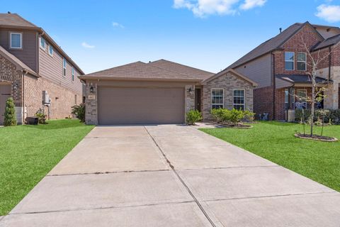 Photo of 1807 Cypress Canyon Trail, Conroe, TX 77301 (MLS # 57969191)