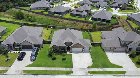Photo of 12806 Durham Creek Lane, Tomball, TX 77375 (MLS # 21283126)