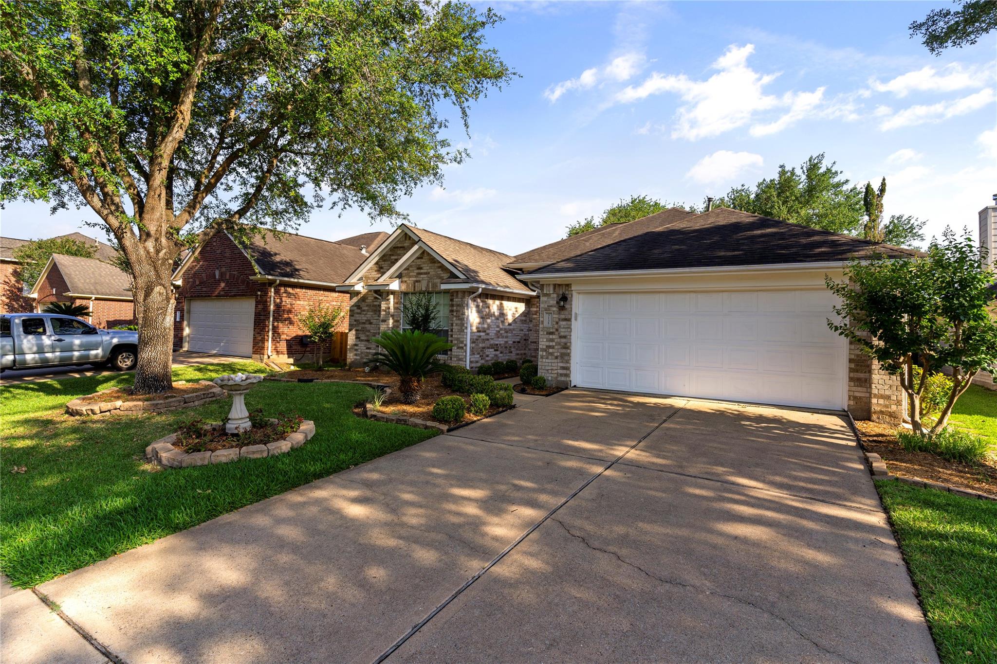 3135 Stratford Bend Drive