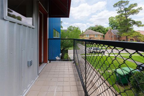 Tiny photo for 2605 Calumet Street #13, Houston, TX 77004 (MLS # 44975523)