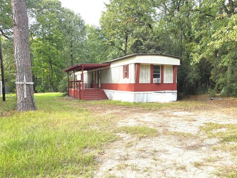 Photo of 469 White Oak Circle, Trinity, TX 75862 (MLS # 3656251) Photo of 469 White Oak Circle, Trinity, TX 75862 (MLS # 3656251)