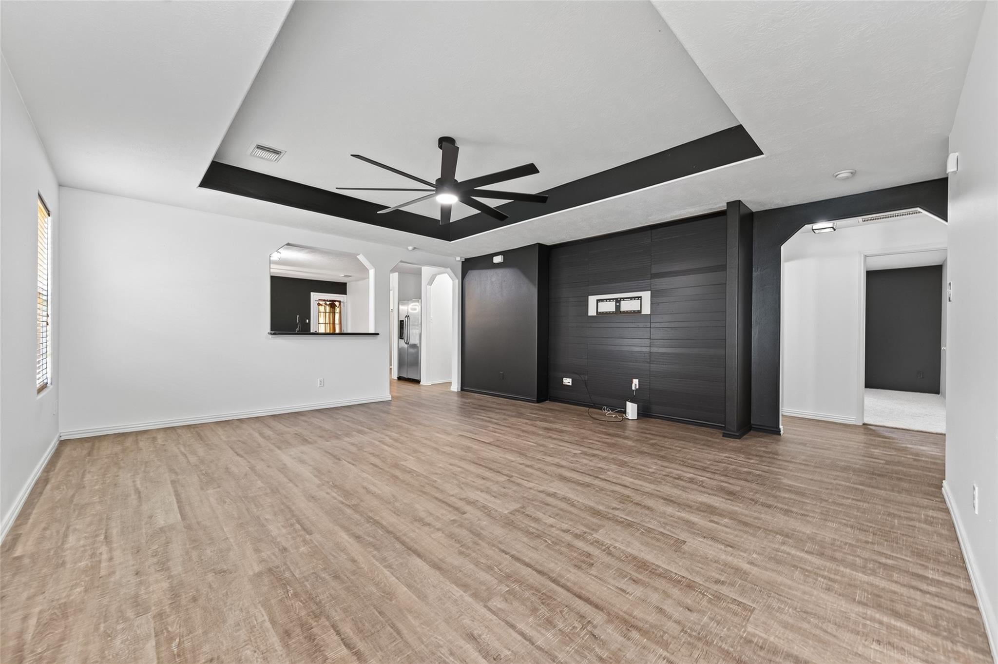 24019 Kingbriar Drive