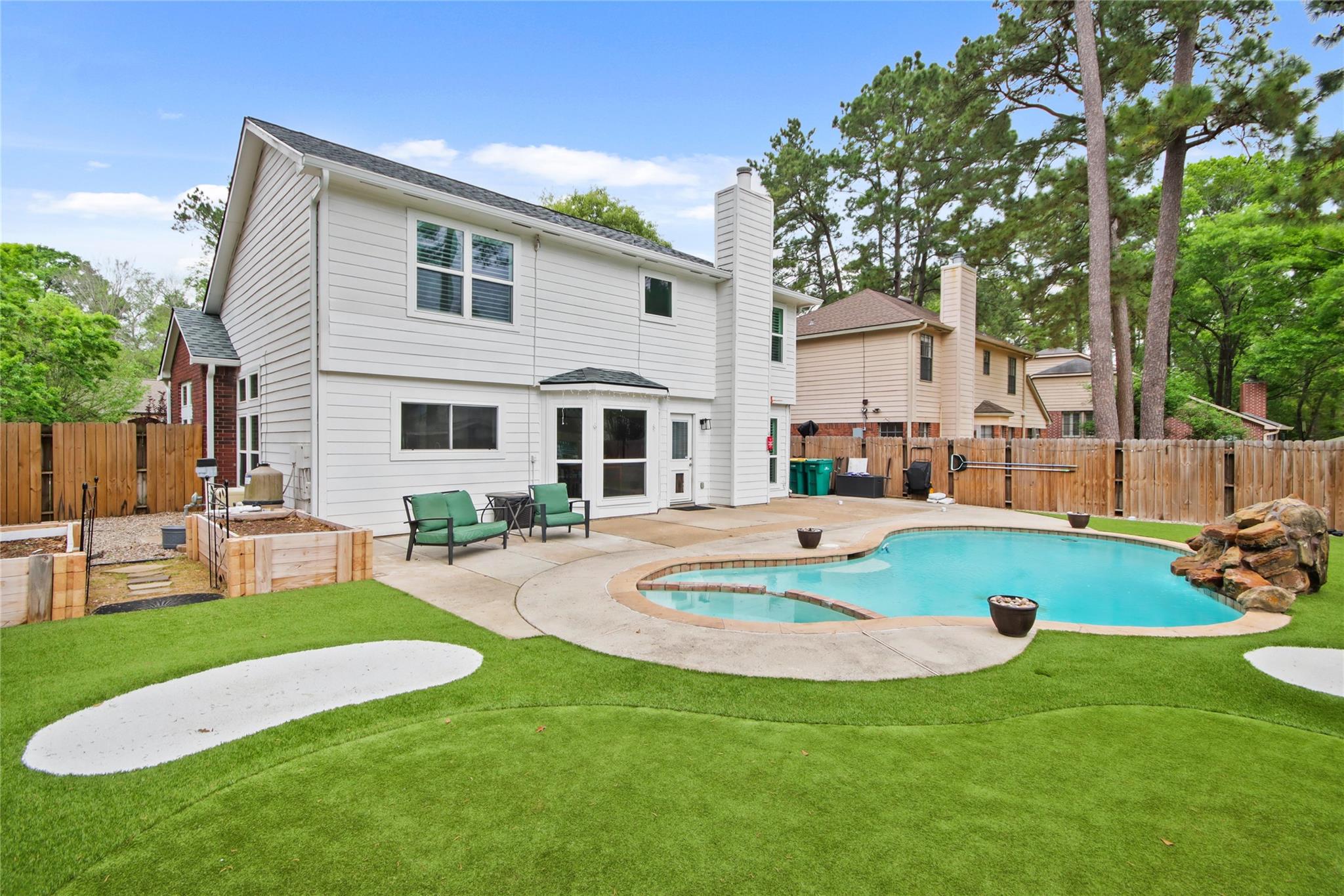 30 Village Knoll Place