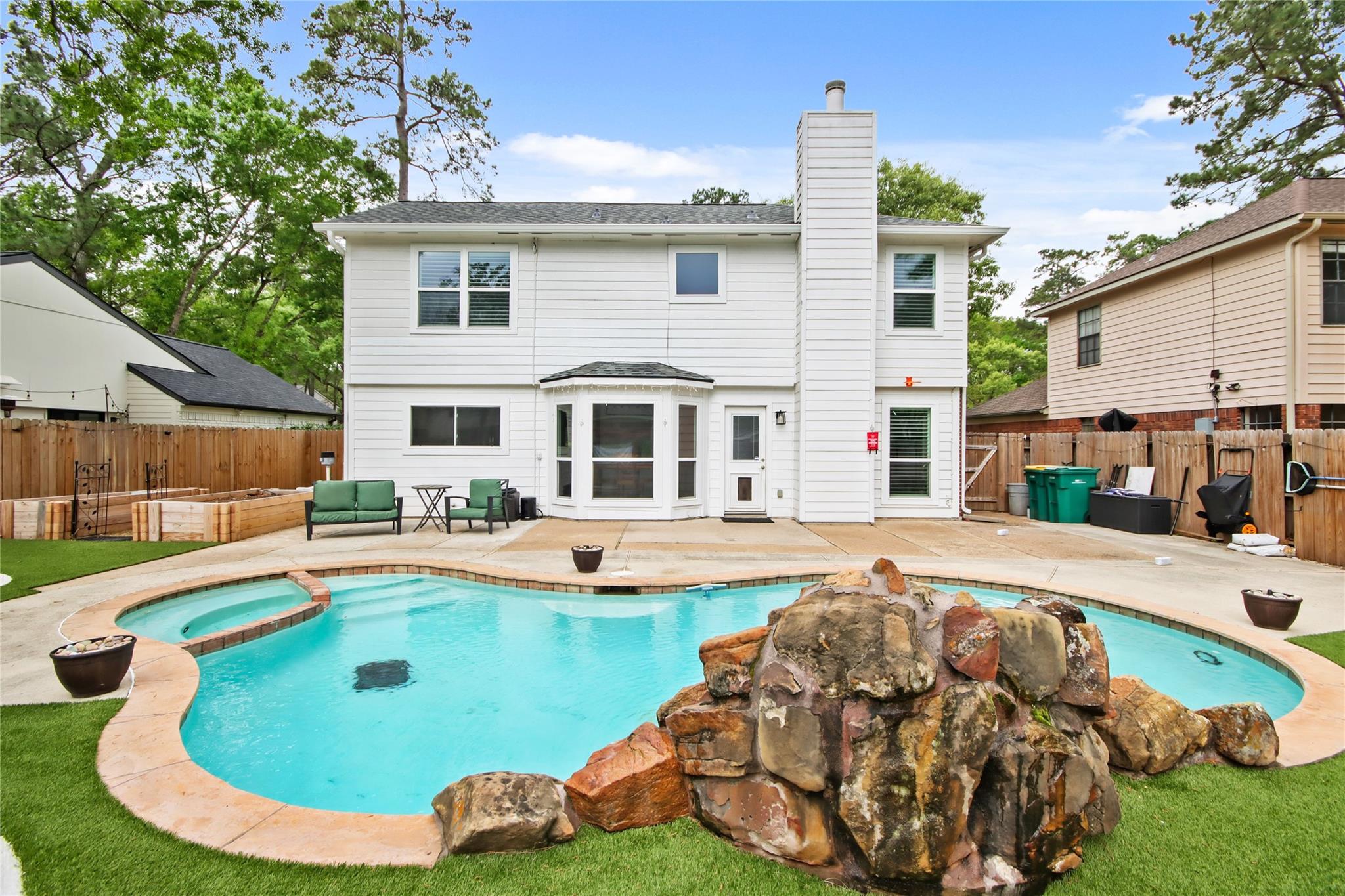 30 Village Knoll Place