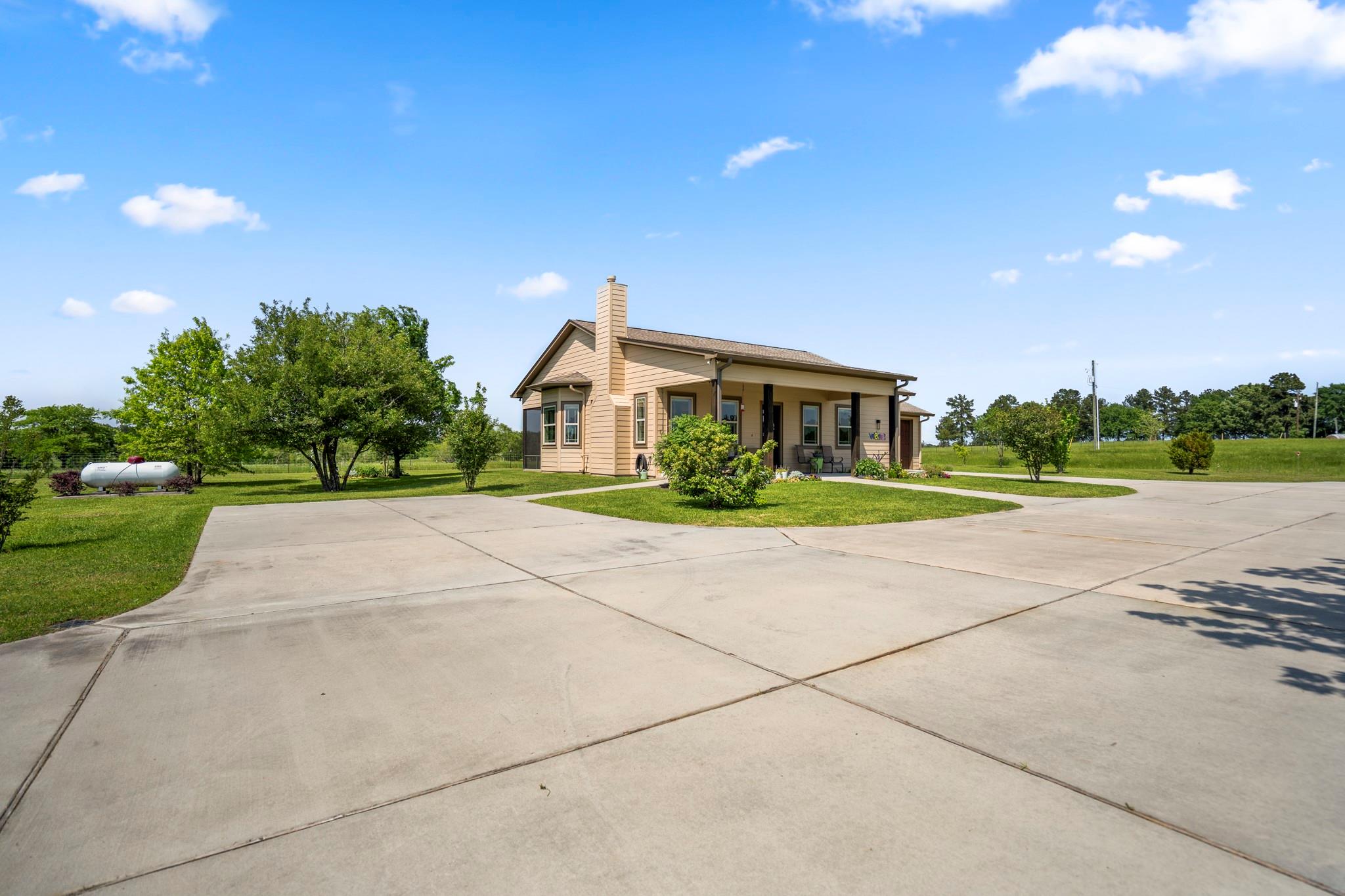 25637 W Fm 1097 Road