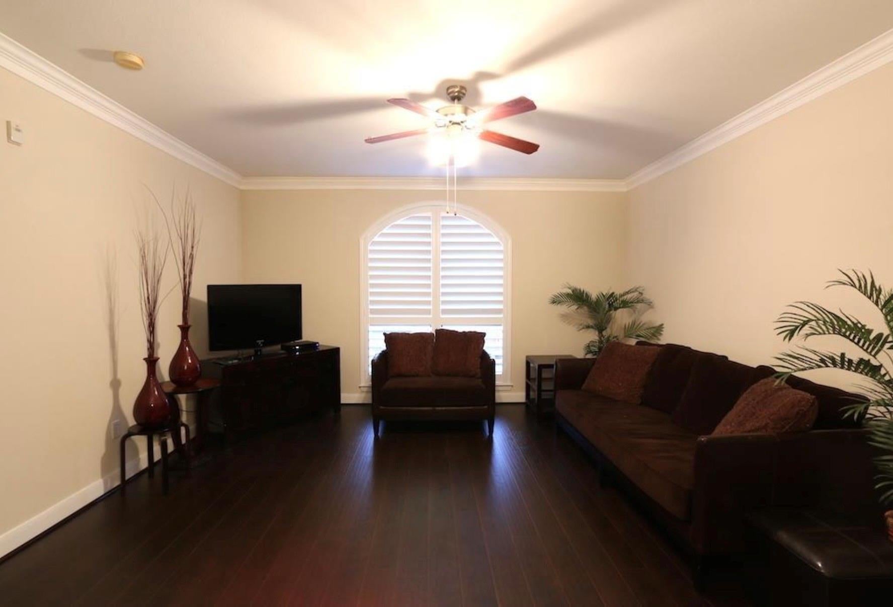 2299 Lone Star Drive 409