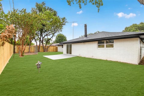 Tiny photo for 903 Rosewood Drive, Baytown, TX 77520 (MLS # 37741034)
