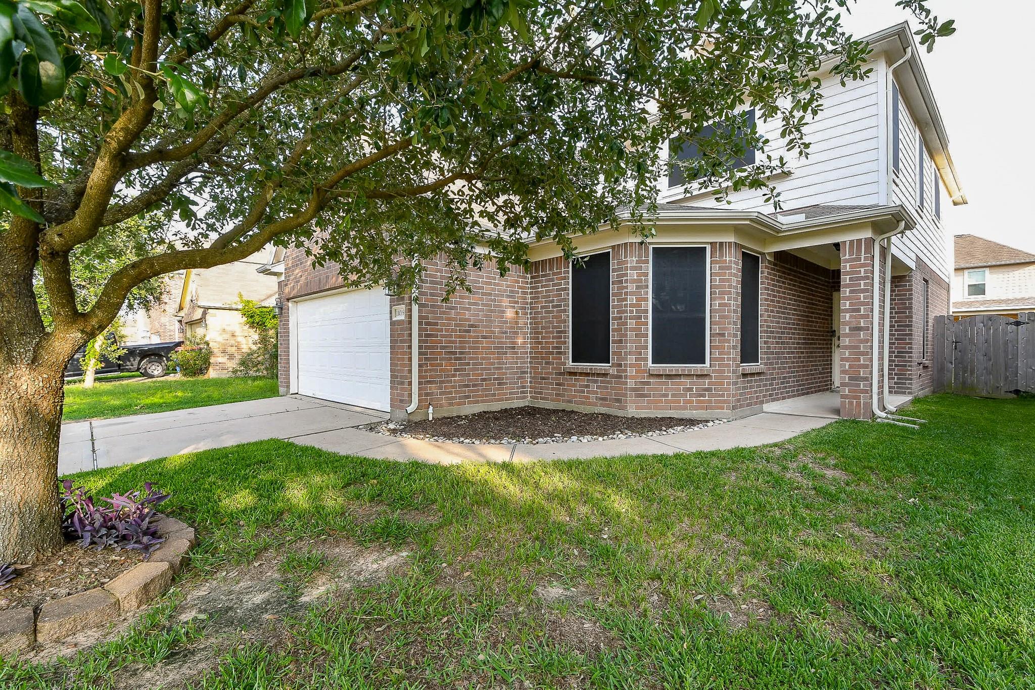 11019 Chestnut Path Way