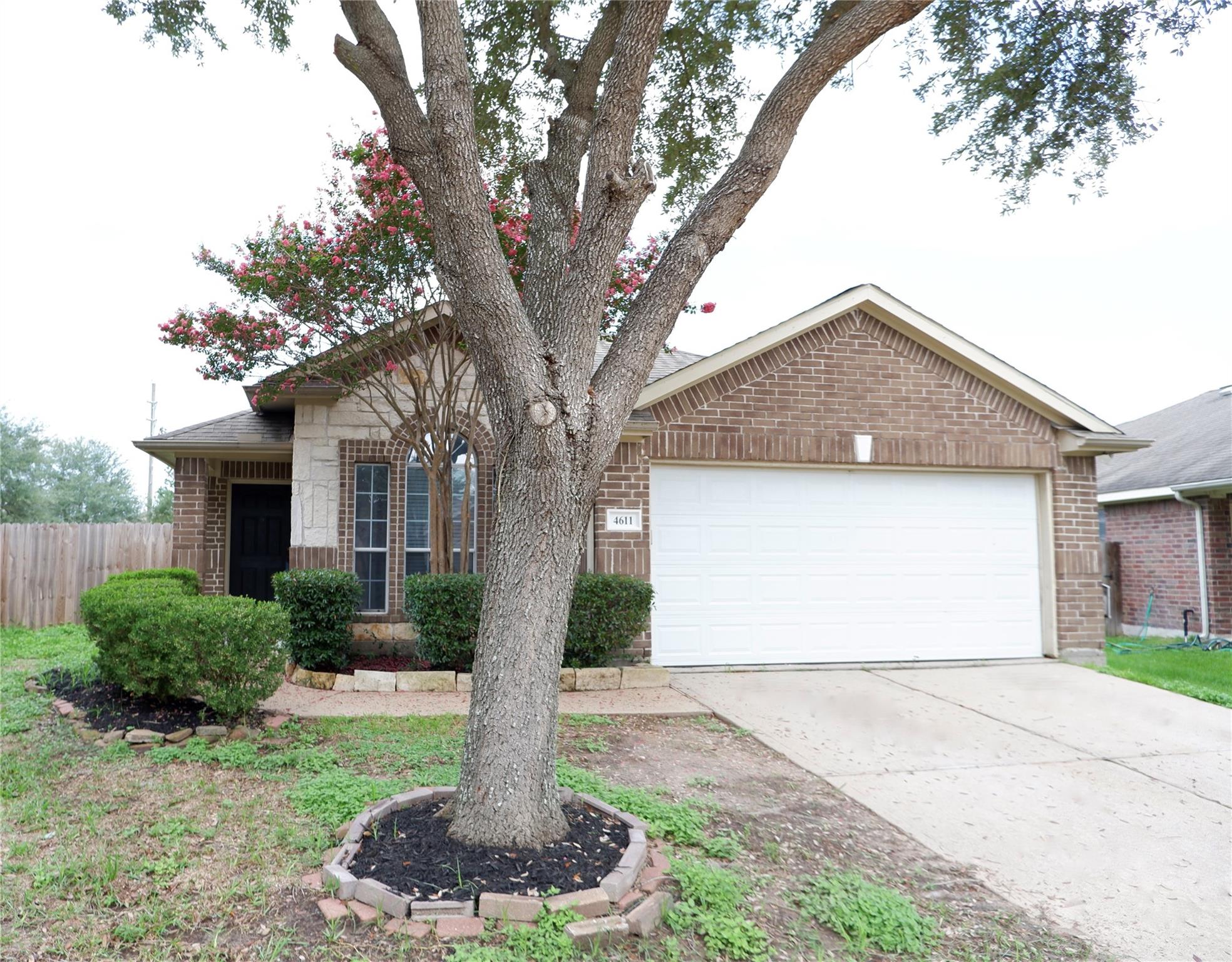 4611 Parkstone Bend Court