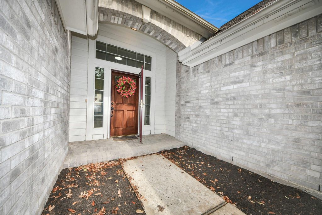 Photo of 14423 Gadwall Court, Houston, TX 77044 (MLS # 11088438)